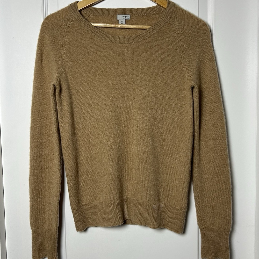 Halogen Cashmere Camel Crewneck Knit Long Sleeve Pullover Sweater Light Academia